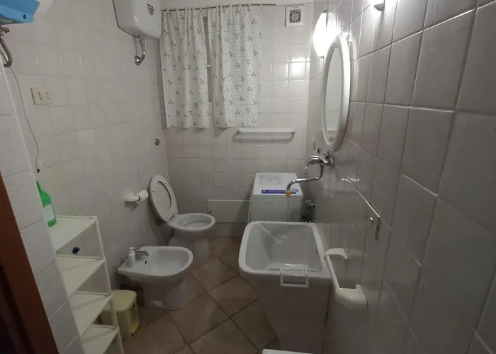 Casa Pepe, Confortevole Con Giardino A 2 Min Dal Mare Nyaraló Villasimius