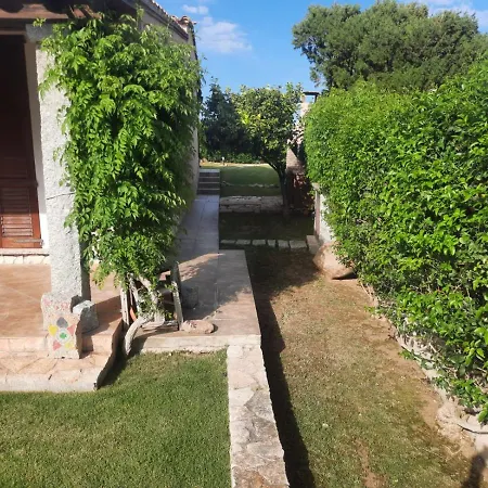 Casa Pepe, Confortevole Con Giardino A 2 Min Dal Mare *