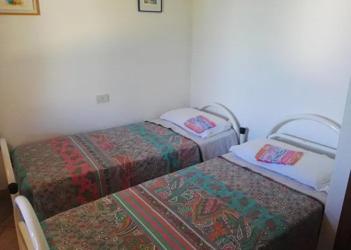 Prázdninový dům Casa Pepe, Confortevole Con Giardino A 2 Min Dal Mare *